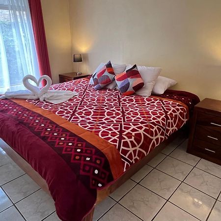 La Casa Bonita Apartment Monteverde Bagian luar foto