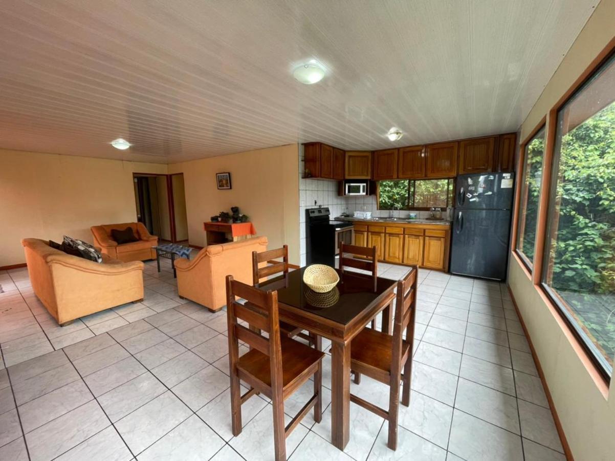 La Casa Bonita Apartment Monteverde Bagian luar foto